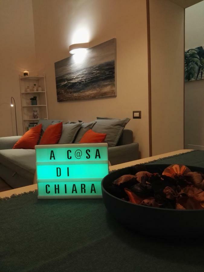 A Casa Di Chiara Apartment Napoli Exterior foto